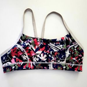 Lululemon sports bra